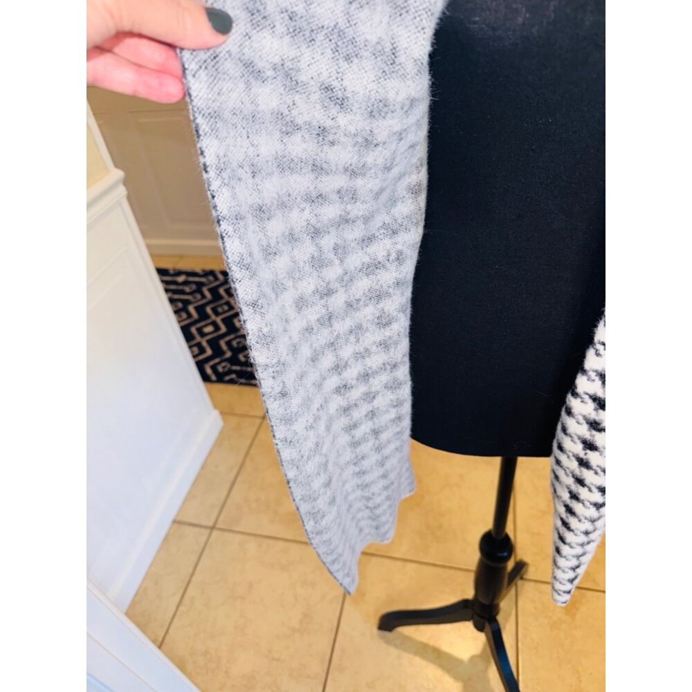 Houndstooth Long Open Soft FleCardigan Sweater By Cyrus Black White - Medium Siz - Picture 10 of 11
